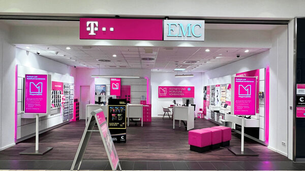 Shop Außenansicht EuroCom Group im Mercado - Ihr Telekom Partner in Nürnberg